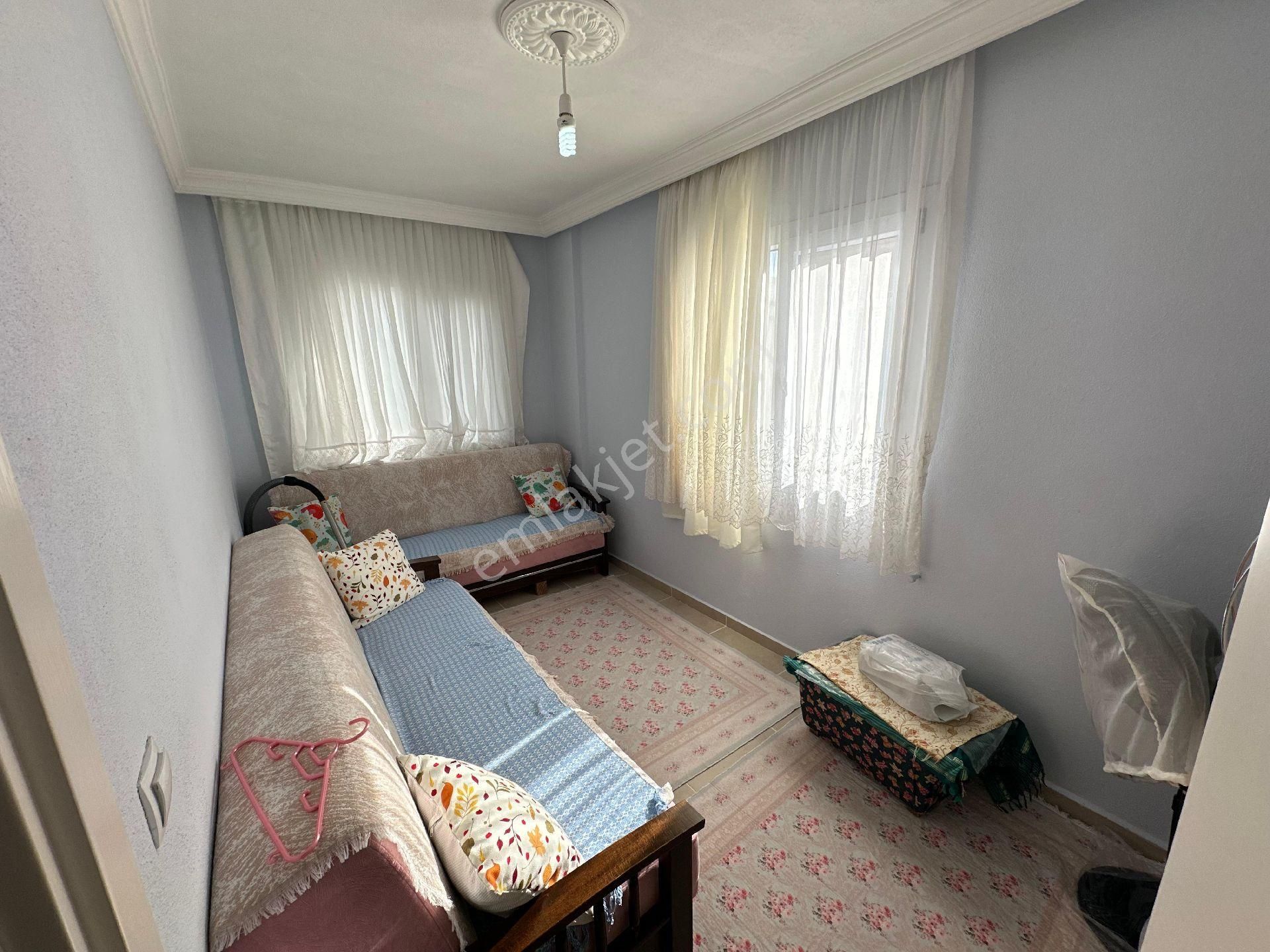 Ürkmez Merkez De Satılık 2+1 Daire Denize 350 M - Görsel 11