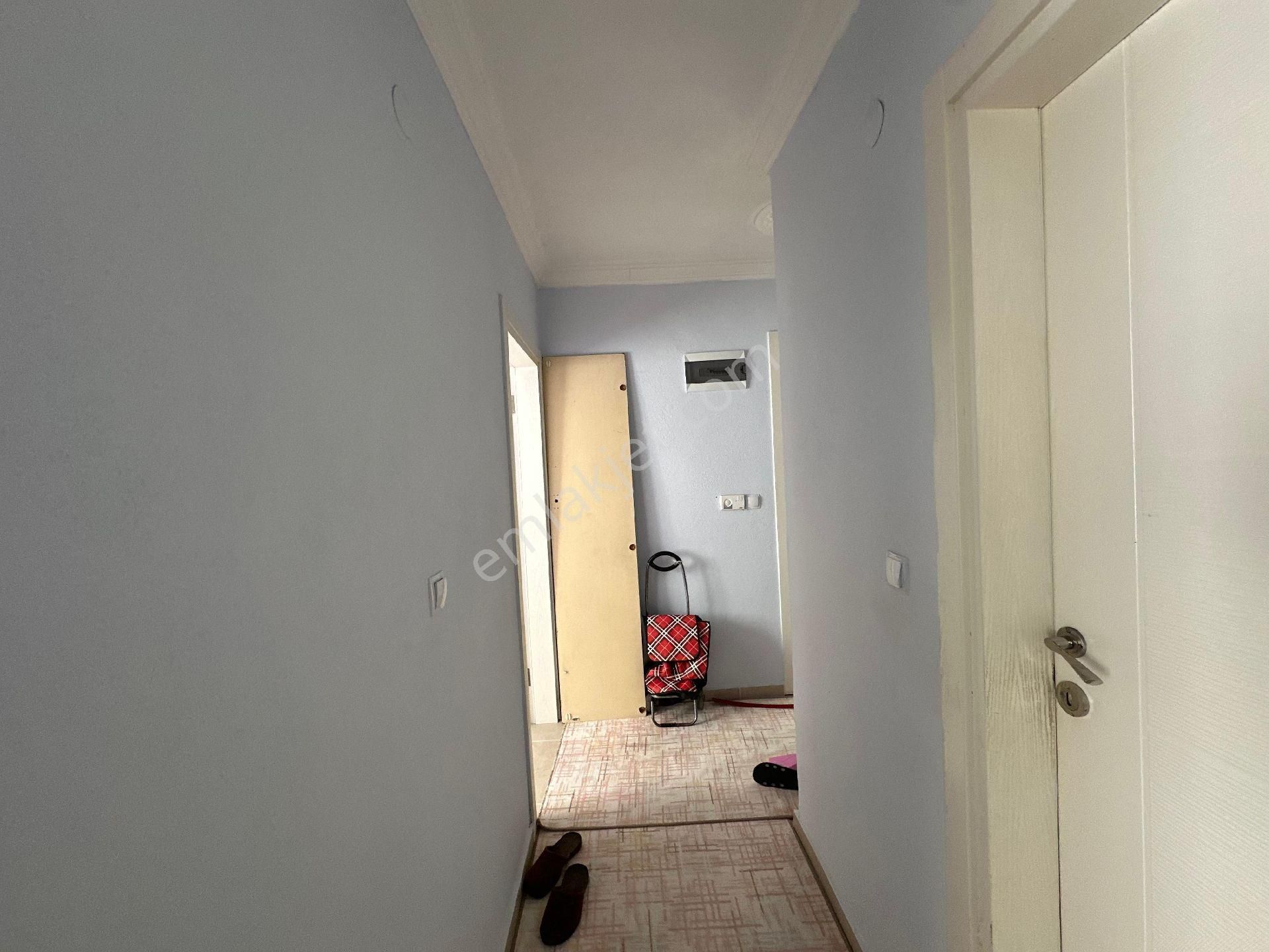 Ürkmez Merkez De Satılık 2+1 Daire Denize 350 M - Görsel 13