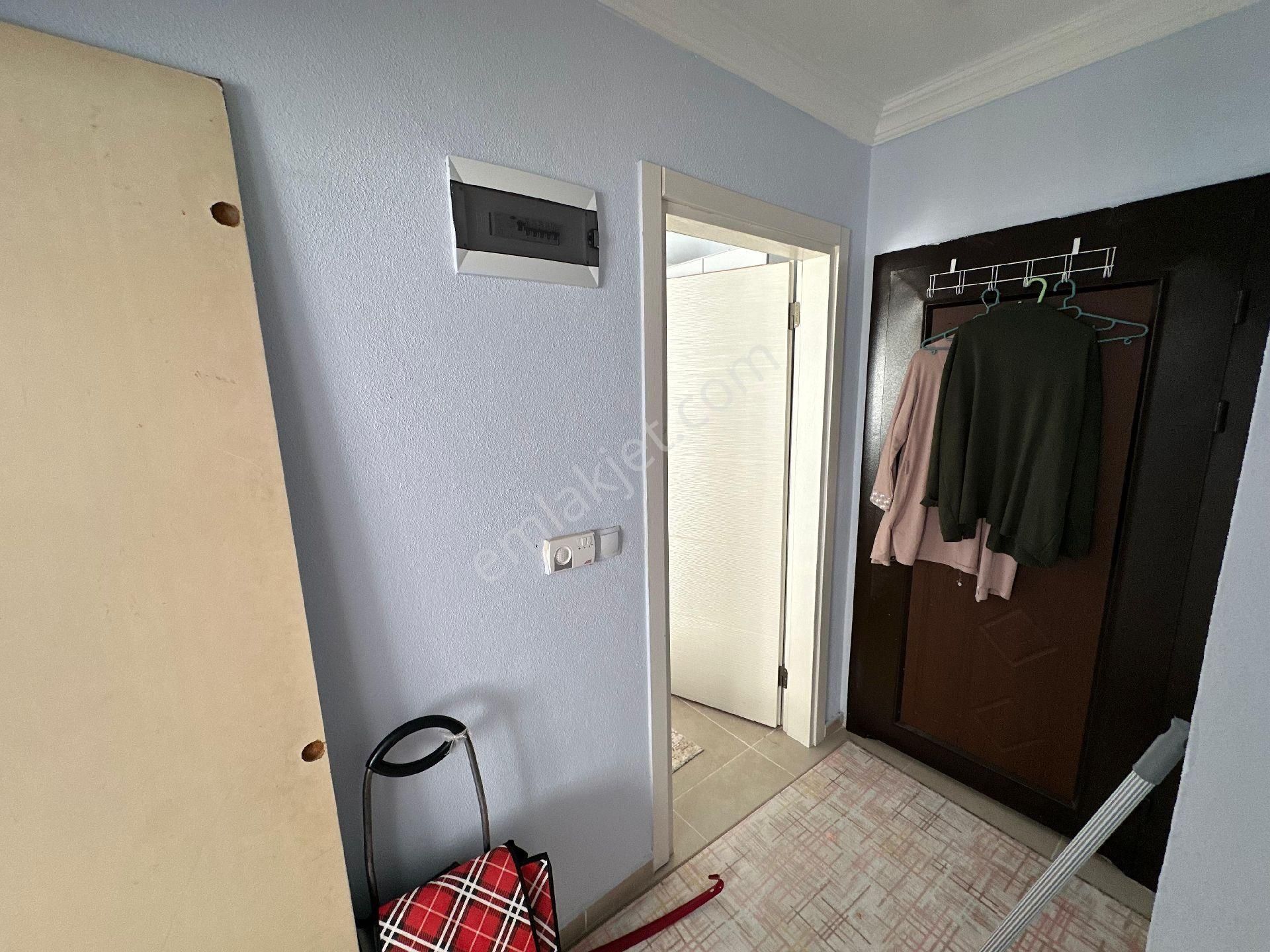 Ürkmez Merkez De Satılık 2+1 Daire Denize 350 M - Görsel 23