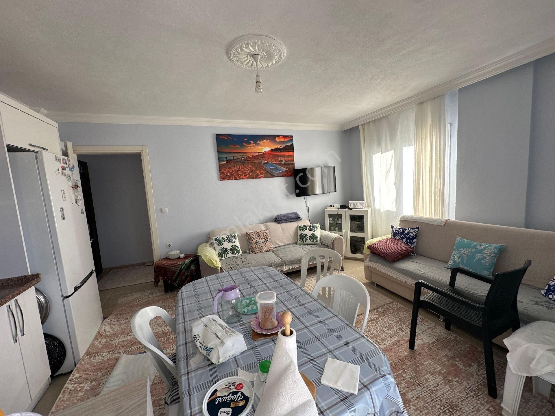 Ürkmez Merkez De Satılık 2+1 Daire Denize 350 M - Görsel 19