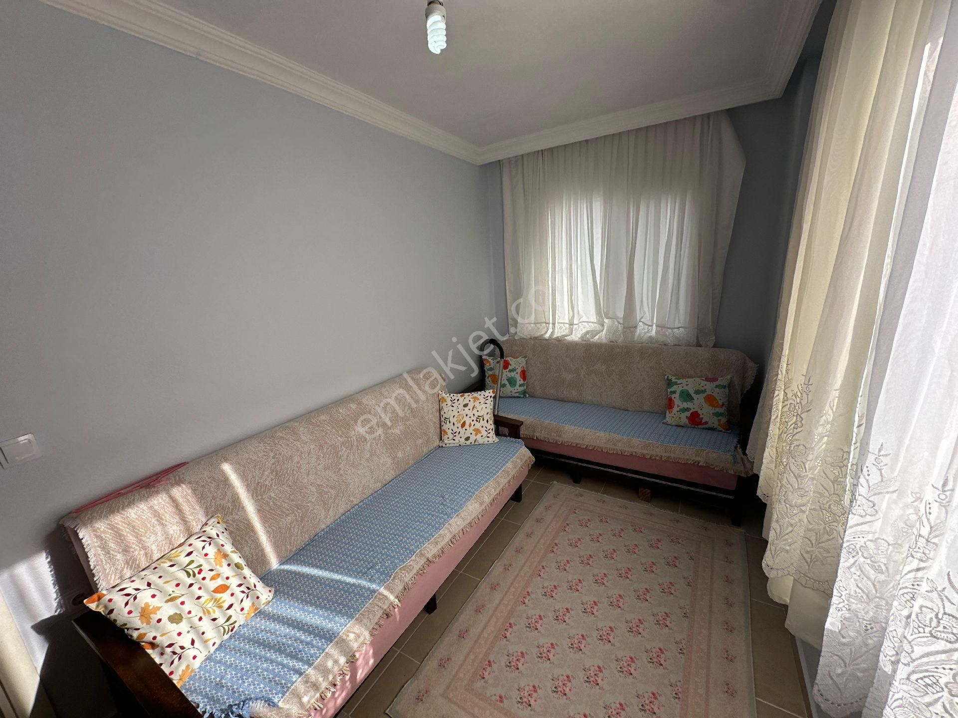 Ürkmez Merkez De Satılık 2+1 Daire Denize 350 M - Görsel 12