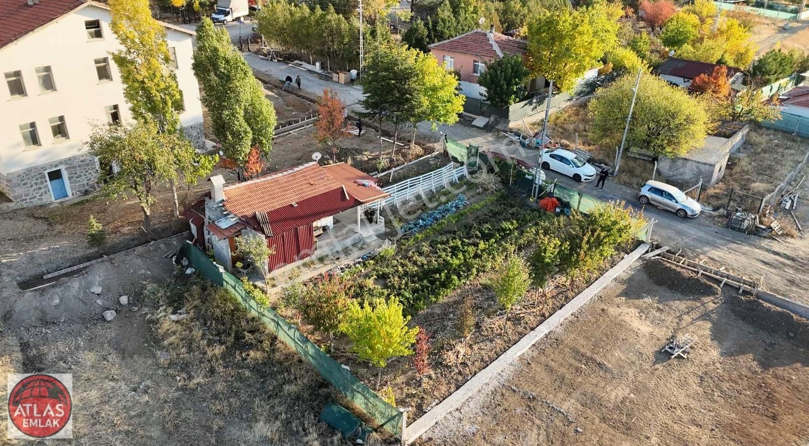 Atlas'tan Satılık Tek Tapu İmarlı Elektrik Su Evli Bahçe - Görsel 4