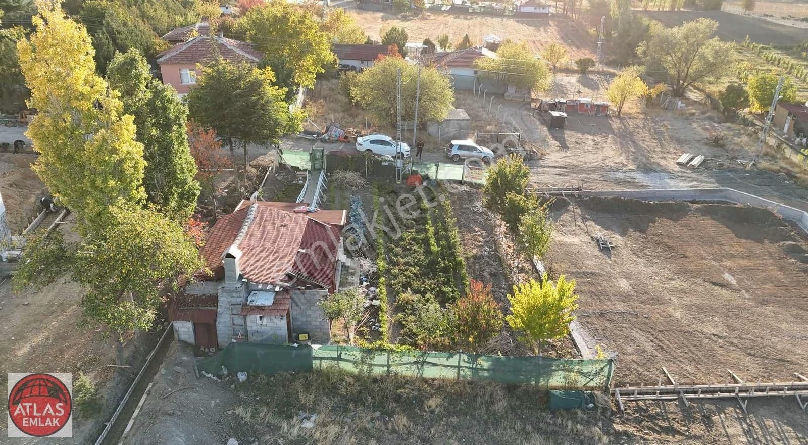 Atlas'tan Satılık Tek Tapu İmarlı Elektrik Su Evli Bahçe - Görsel 9