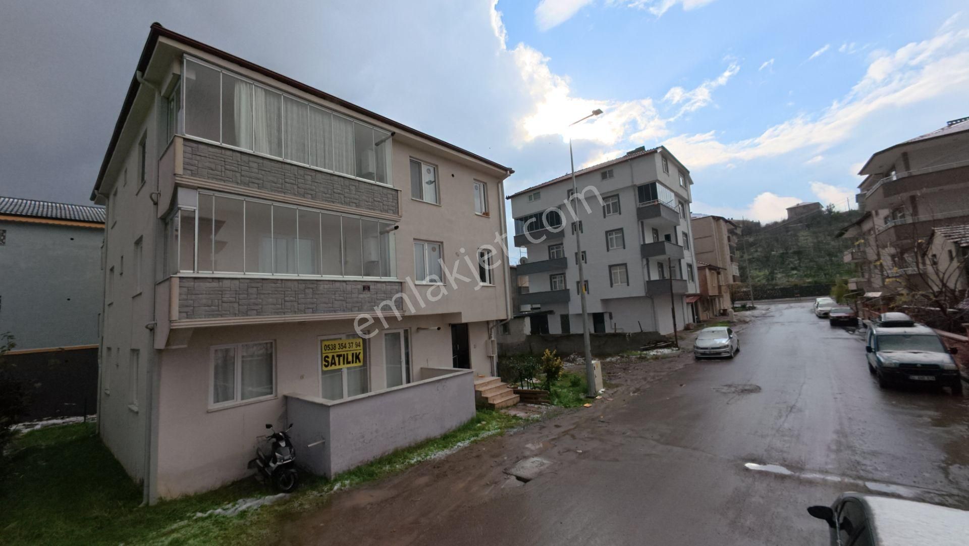 Karasu’da Havuzlu Sitede Satılık Geniş 3+1 Daire - Görsel 2