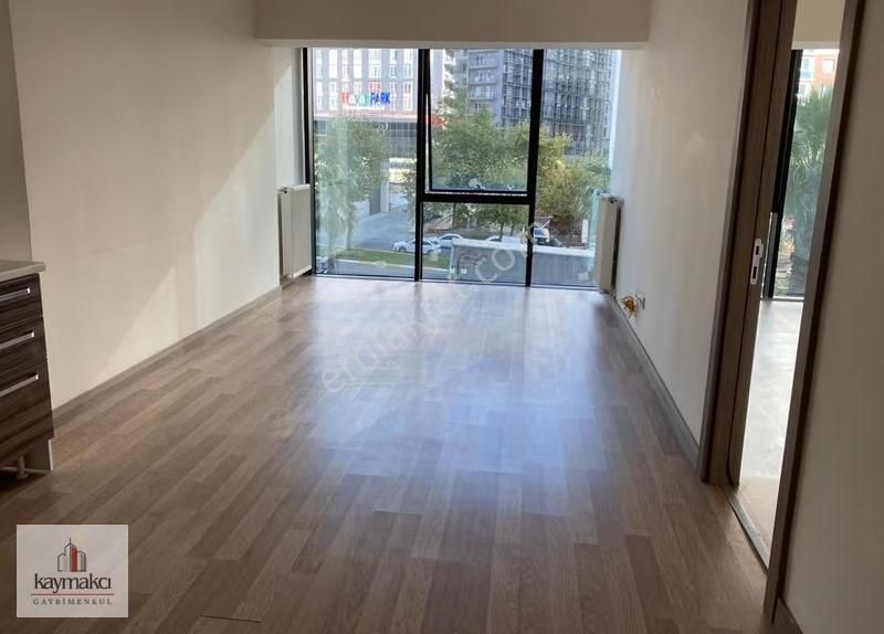 Esenyurt-zafer Mahallesi-aris Grand Tower 1+1 Kiralık