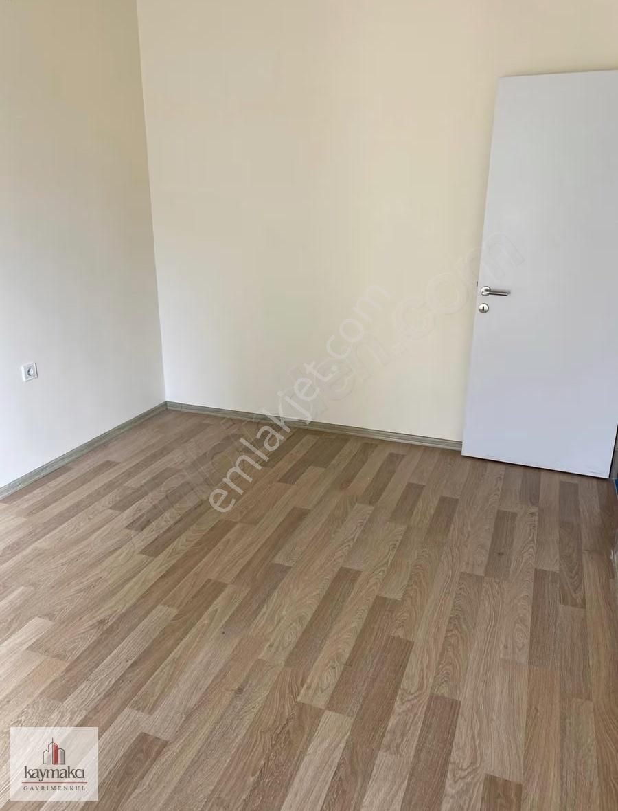 Aris Grand Tower'da Kiralık (72m2 Teraslı) Büyük 1+1 Daire - Görsel 11