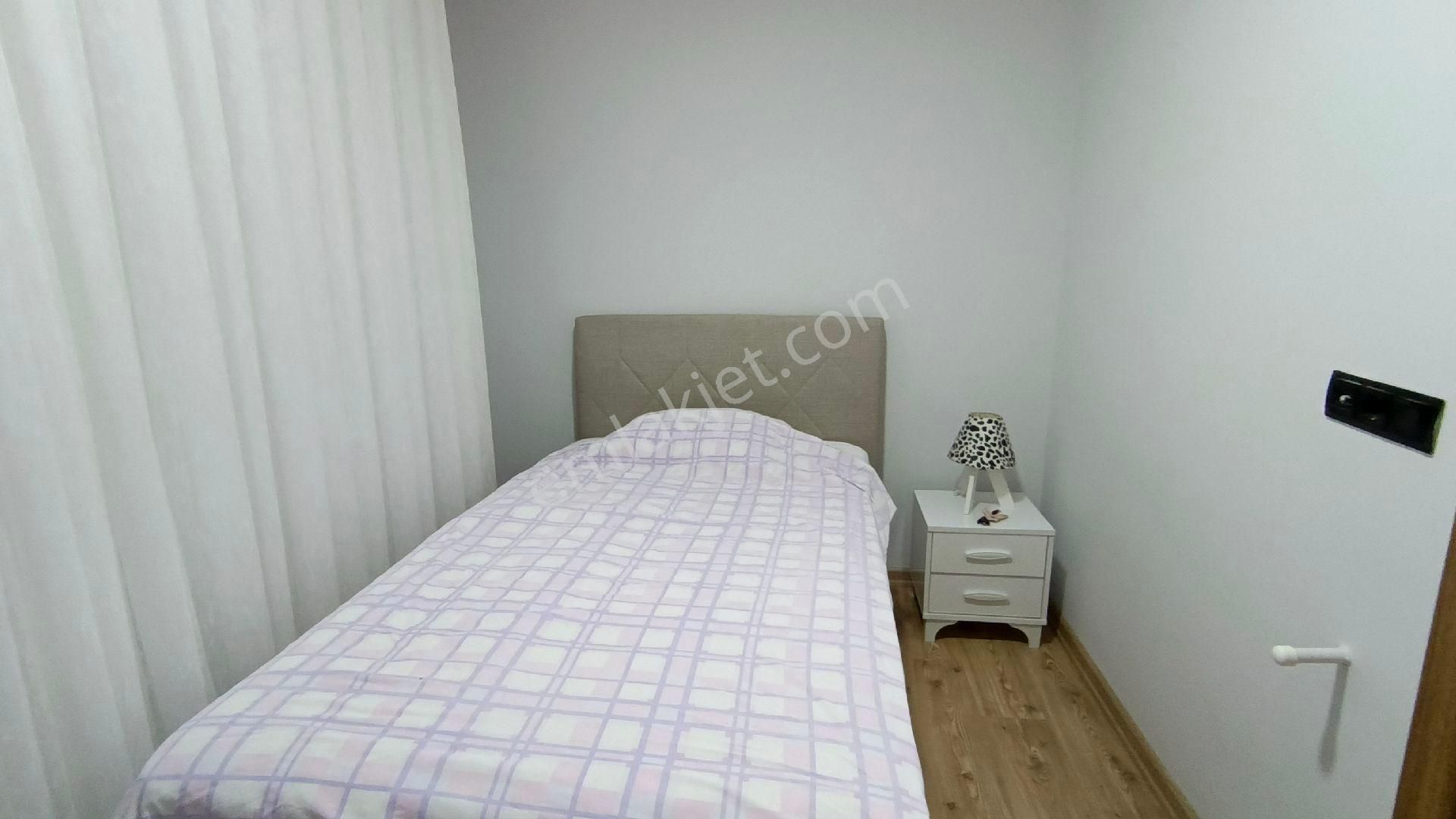 Denize Yürüme Mesafesinde | Havuzlu Sitede | Köşe Konum | Büyük Bahçeli 3+1 - Görsel 24