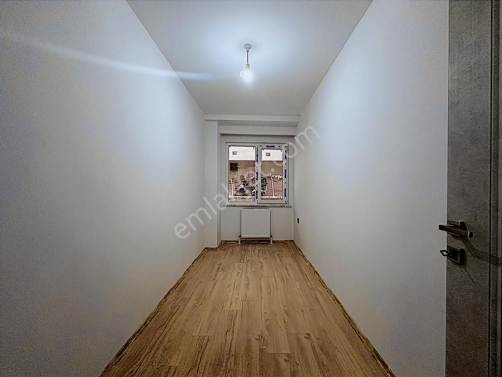 ▃yatırım▃altıntepede Bahçe Kullanımlı Ayrı Mutfaklı Ön Cephe 2+1 - Görsel 12