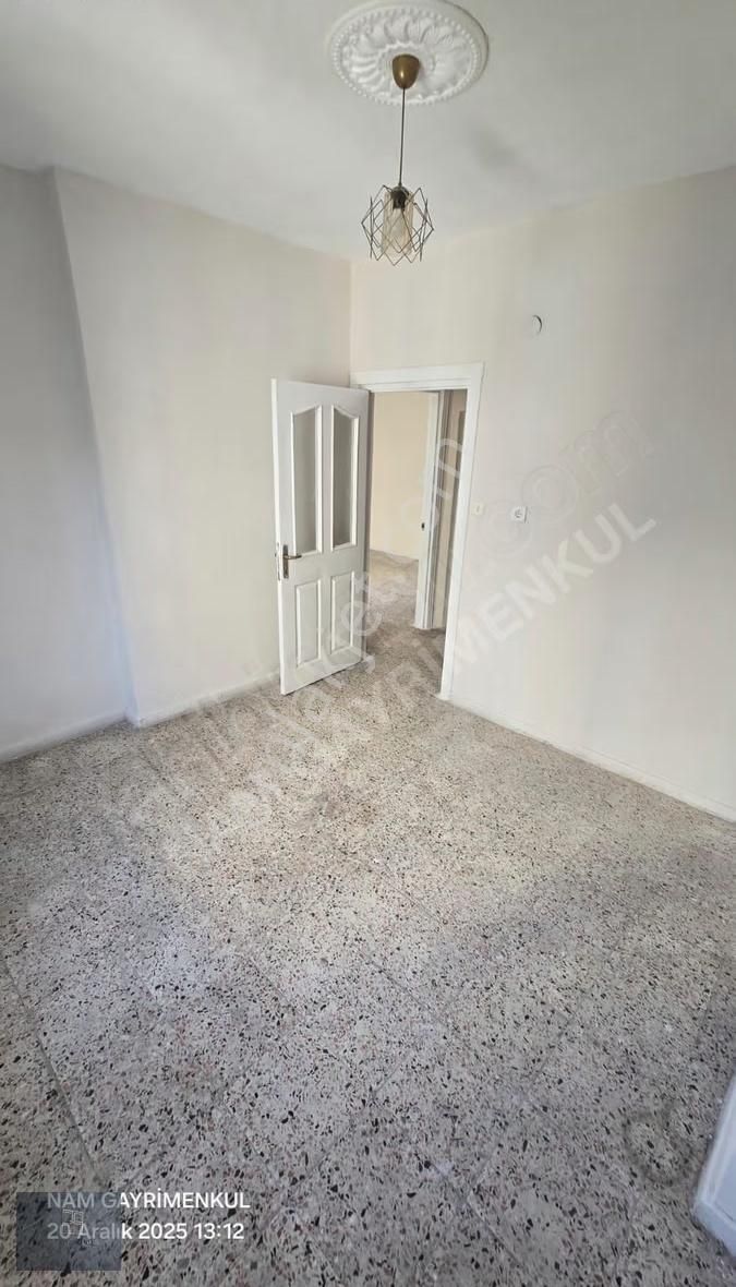 Barış Mah. Cengiz Topel Caddesinde Ara Kat 3+1 Kiralık Daire - Görsel 16