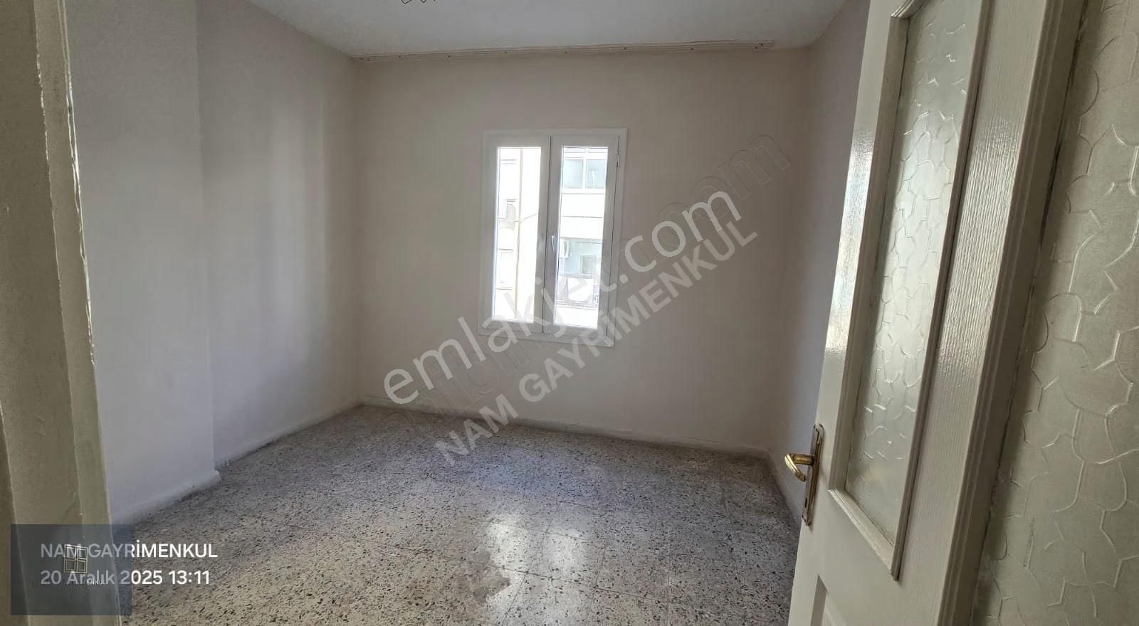 Barış Mah. Cengiz Topel Caddesinde Ara Kat 3+1 Kiralık Daire - Görsel 9