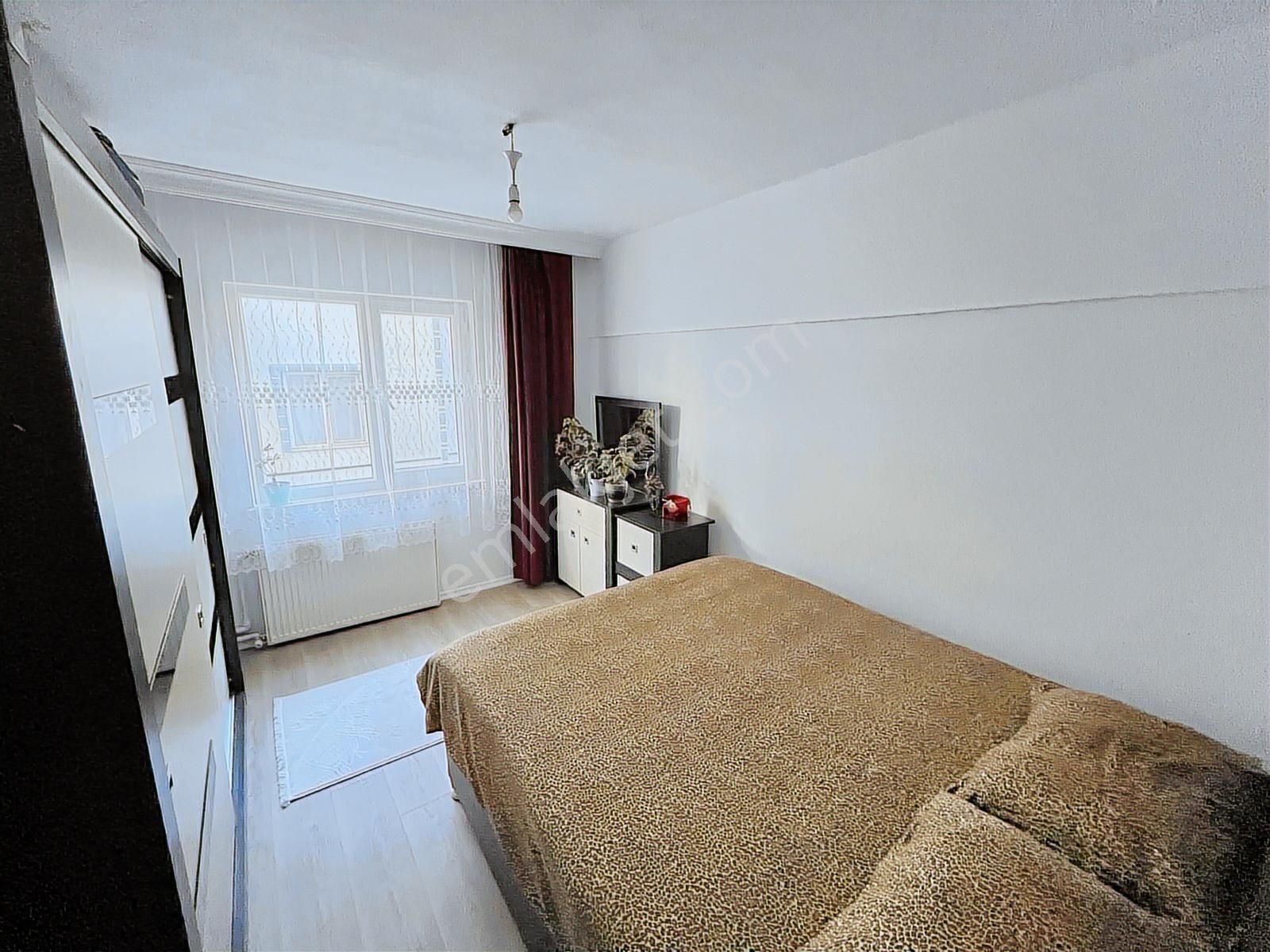 Etimesgut Etiler Mahallesinde 3+1 Satılık Daire Yapılı Ara Kat - Görsel 9