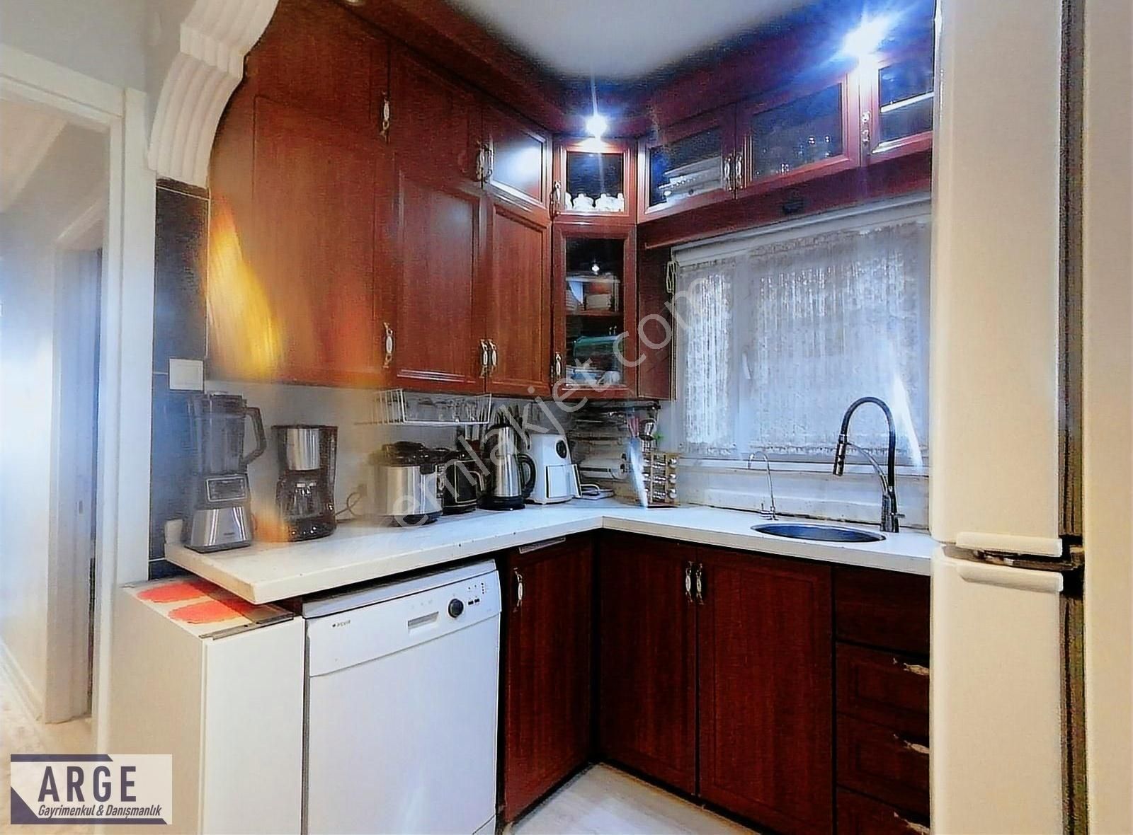 Fatih Beyceğiz Caddesi 3+1 Katittifaklı Full + Full Satılık - Görsel 4