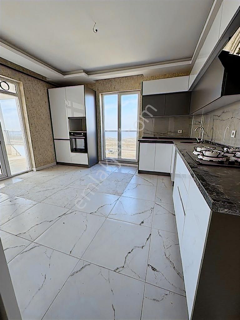 Atayurt'ta Full Yapılı Ara Katta 3+1 Satılık Daire - Görsel 13