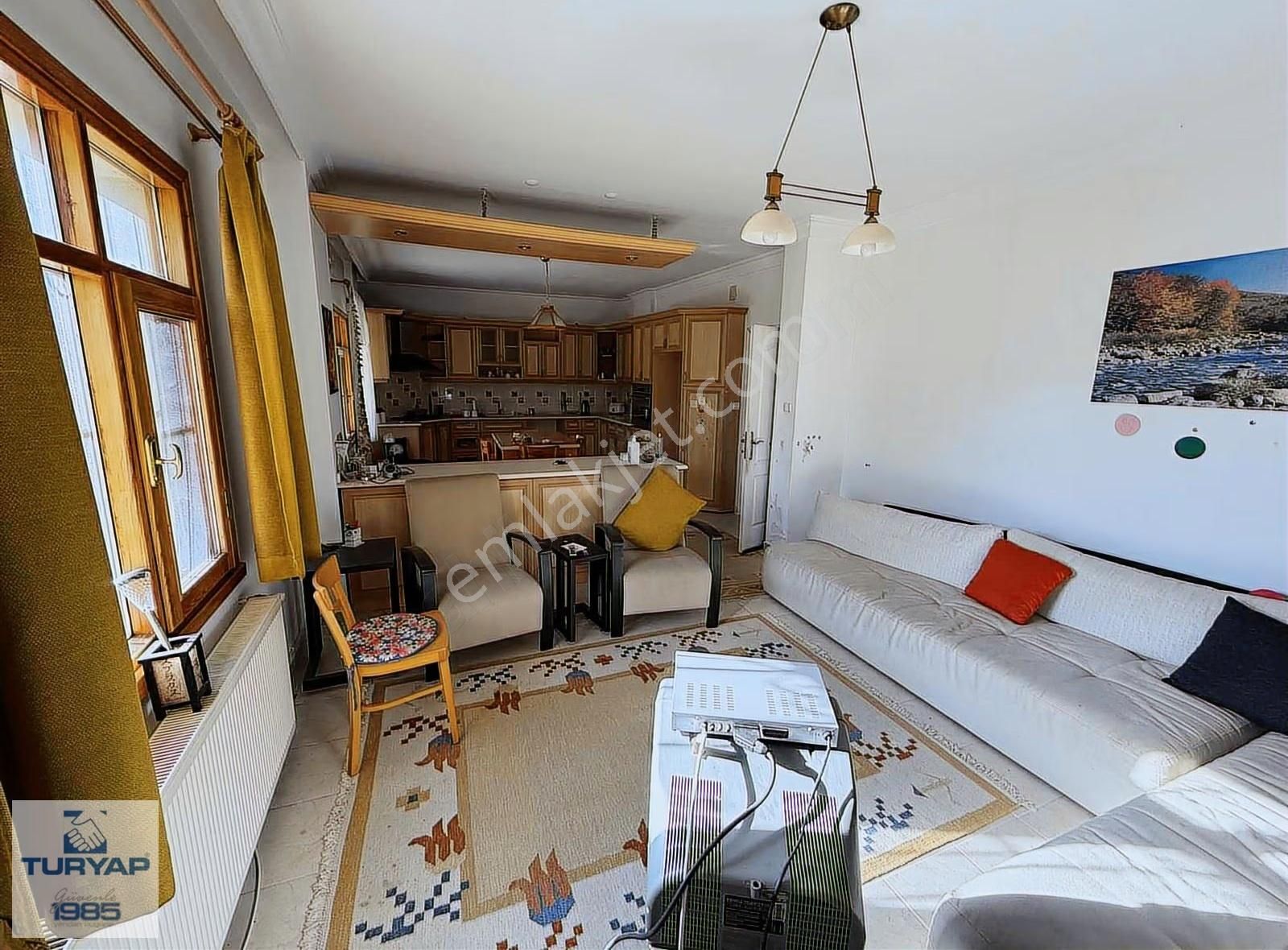 Samanlı'da 3034 M² İmarlı Arsa İçinde, Havuzlu Tripleks Villa - Görsel 12