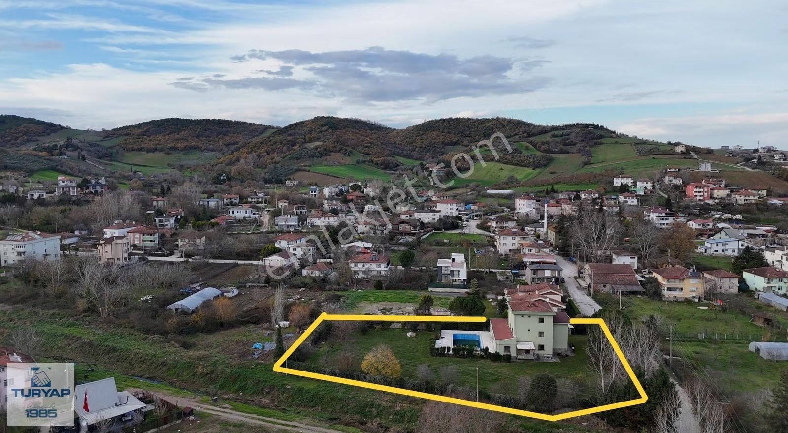 Samanlı'da 3034 M² İmarlı Arsa İçinde, Havuzlu Tripleks Villa - Görsel 7