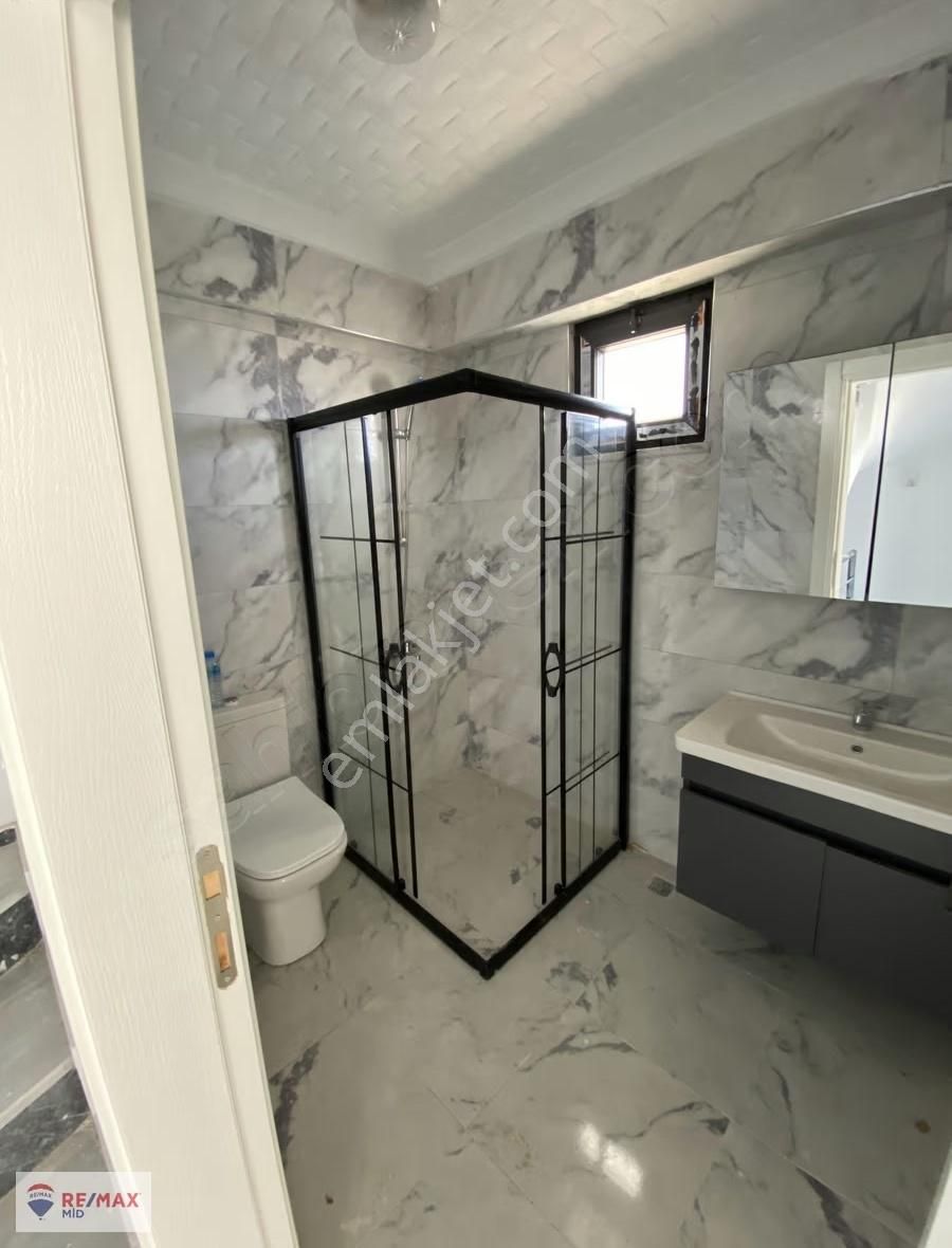 Remax Mid Avşa Adasında Satılık Sıfır Deniz Manzaralı Villa - Görsel 11