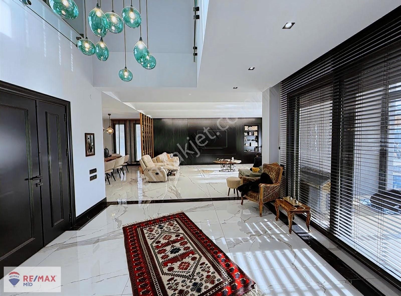 Remax Mid'den Satılık 6+1 Kalaycılar Lüks Villa - Görsel 14