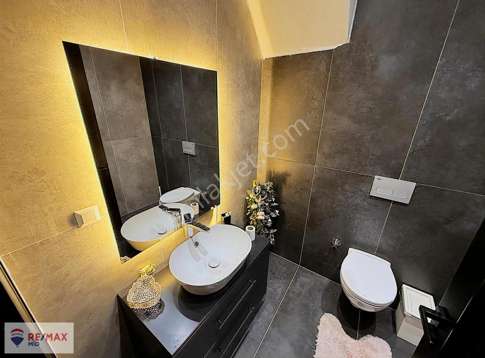 Remax Mid'den Satılık 6+1 Kalaycılar Lüks Villa - Görsel 24