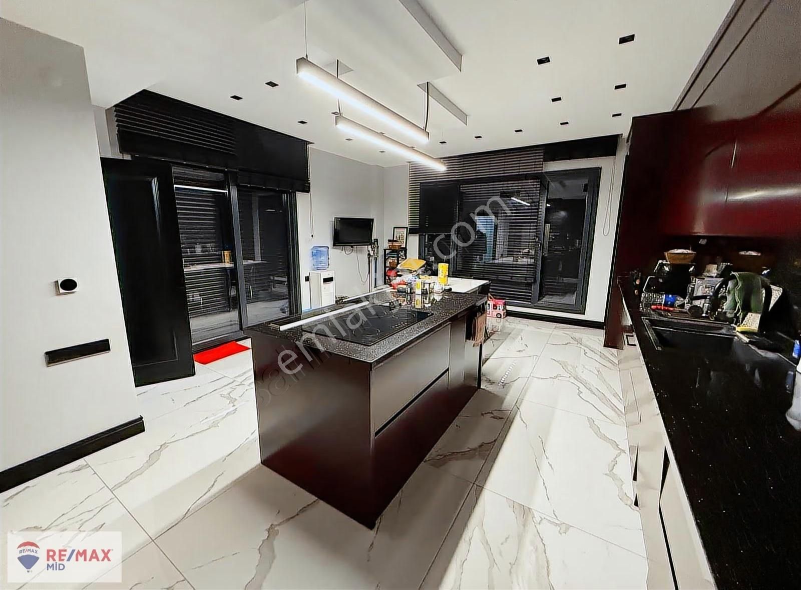 Remax Mid'den Satılık 6+1 Kalaycılar Lüks Villa - Görsel 5