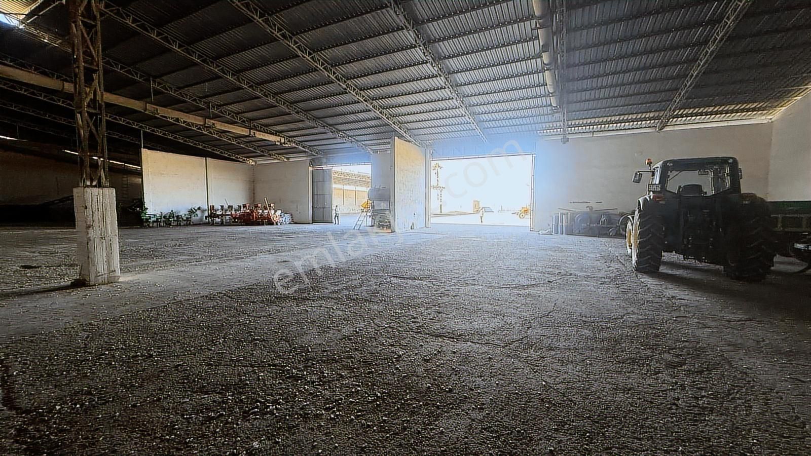 Zorlu Gayrimenkul'den Mercin'de 3500m2 Kiralık Depolama - Görsel 4