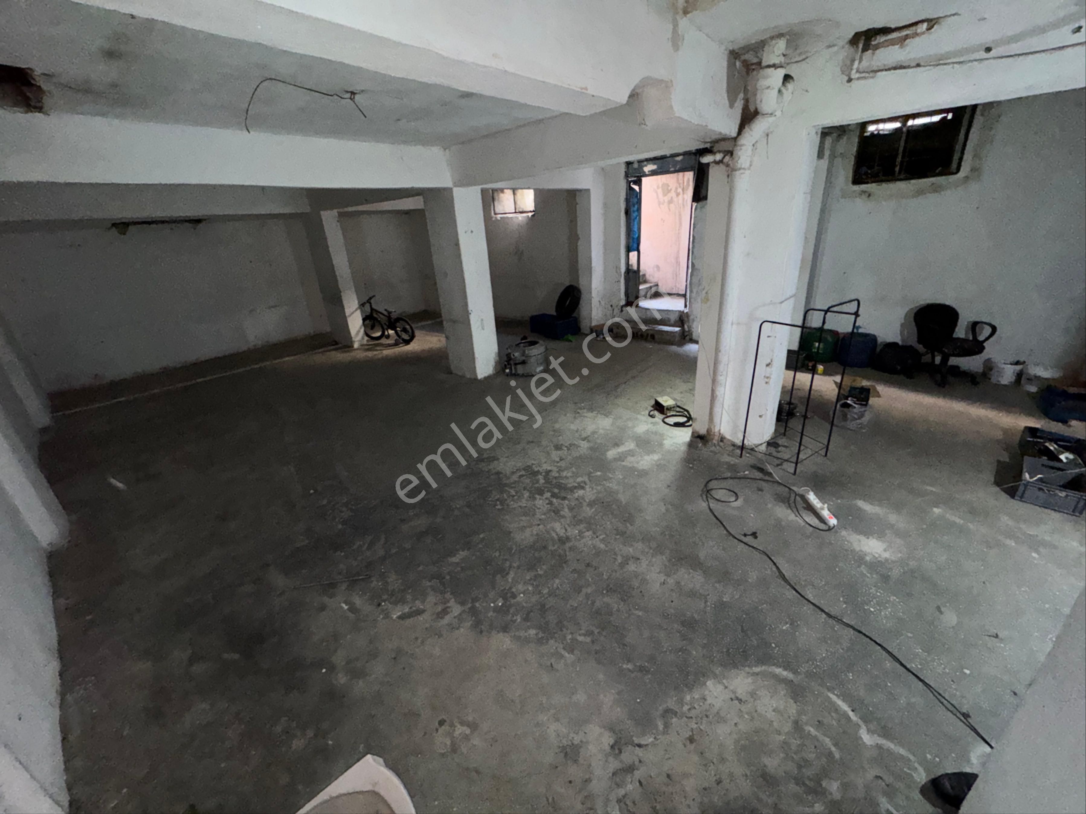 Zafer Yapı Gayrimenkulden Kiralıkbodrum Dükkan 80m2 Sanayielektrikli İstanbul Sultangazi Cebecimahde