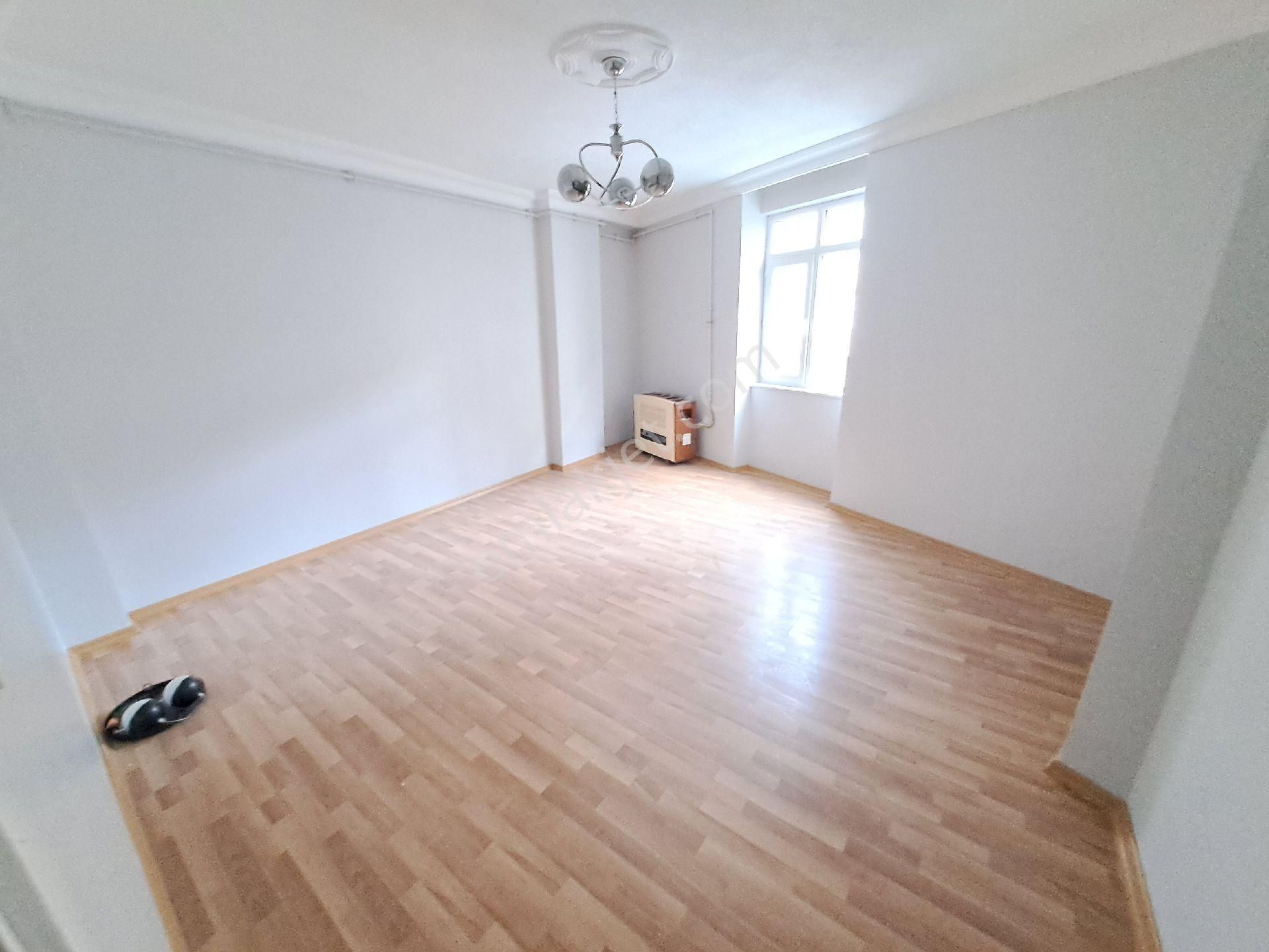 Rise Emlâk Tan Satılık Lüks 2+1 Daire 110 M2 Kat 1 - Görsel 3