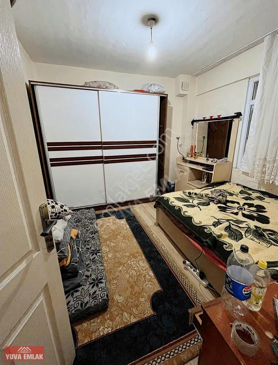 Gaziosmanpaşa Karadeniz Mahallesi'nde Satılık 2+1 Girişkat Daire - Görsel 12