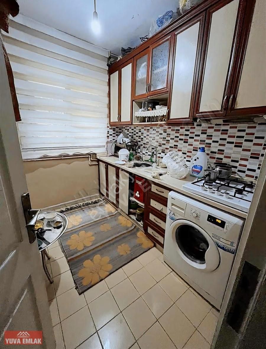 Gaziosmanpaşa Karadeniz Mahallesi'nde Satılık 2+1 Girişkat Daire