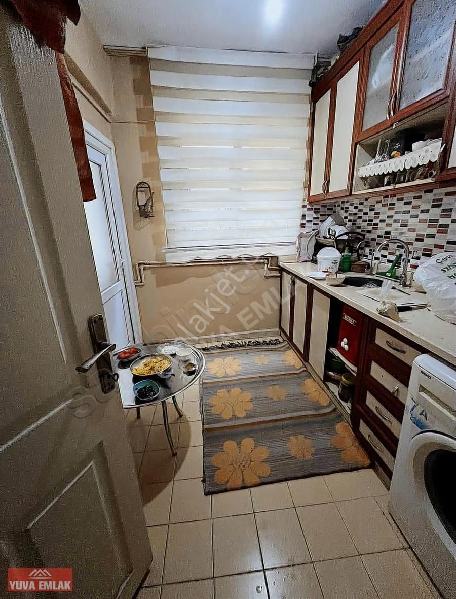 Gaziosmanpaşa Karadeniz Mahallesi'nde Satılık 2+1 Girişkat Daire - Görsel 3