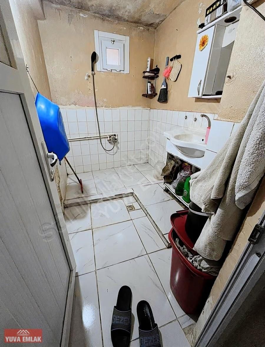 Gaziosmanpaşa Karadeniz Mahallesi'nde Satılık 2+1 Girişkat Daire - Görsel 17