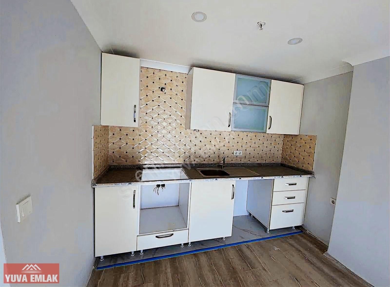 Hayatparkta Kiralık 1+1 Daire