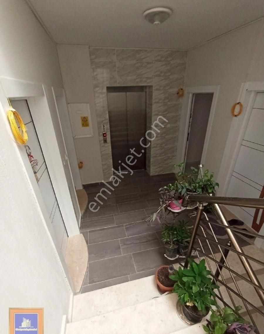 Sürekli Kiralık Ön Cephe Daire - Görsel 17