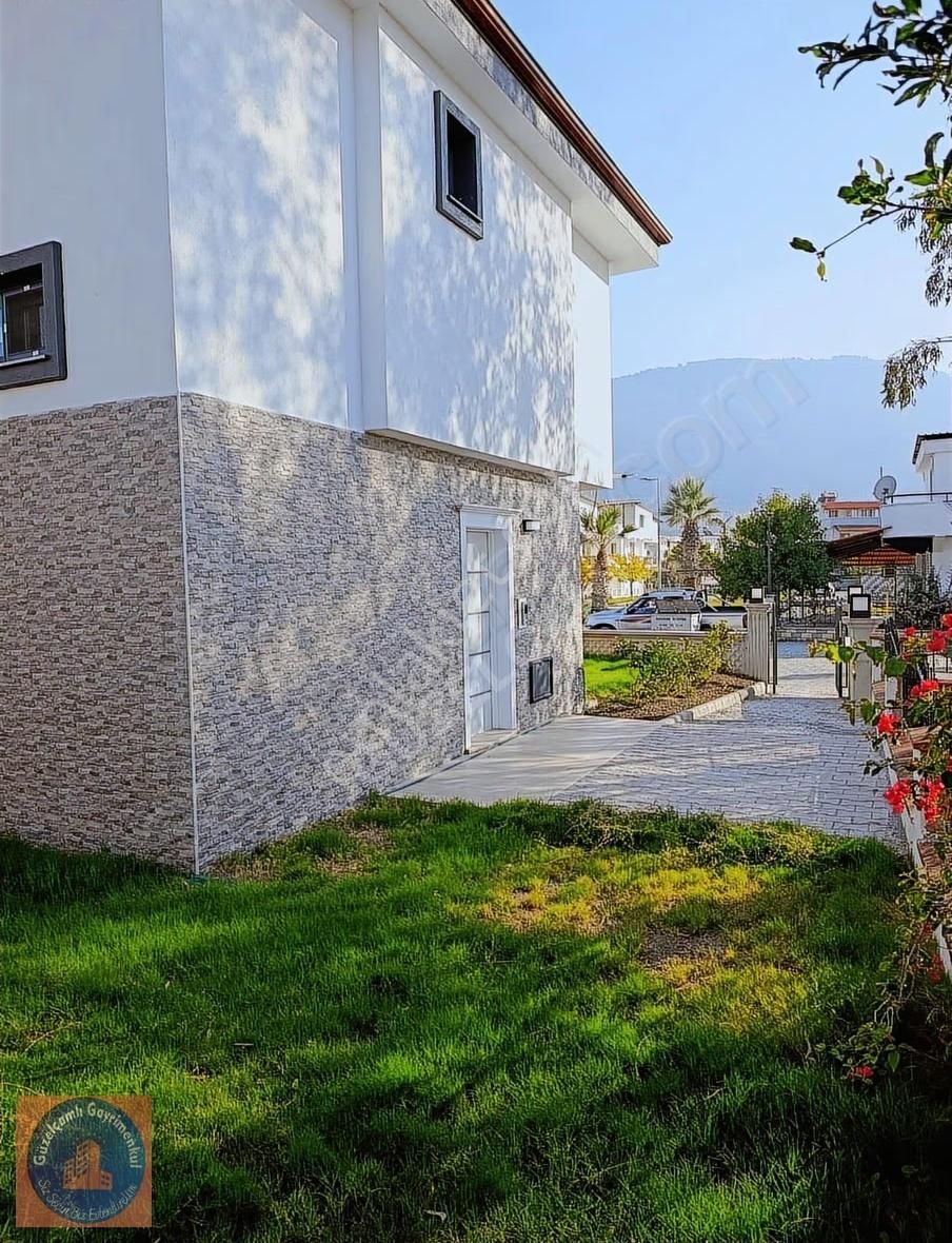 Kumsala Yürüme Mesafesinde Tek Müstakil Havuzlu Villa