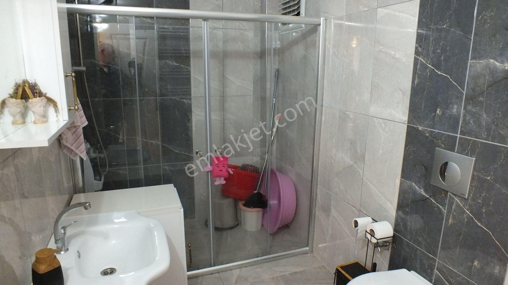 Çukurçayır Gonca Sitesi Satılık 4+1 12. Kat 185m2 Dubleks - Görsel 13