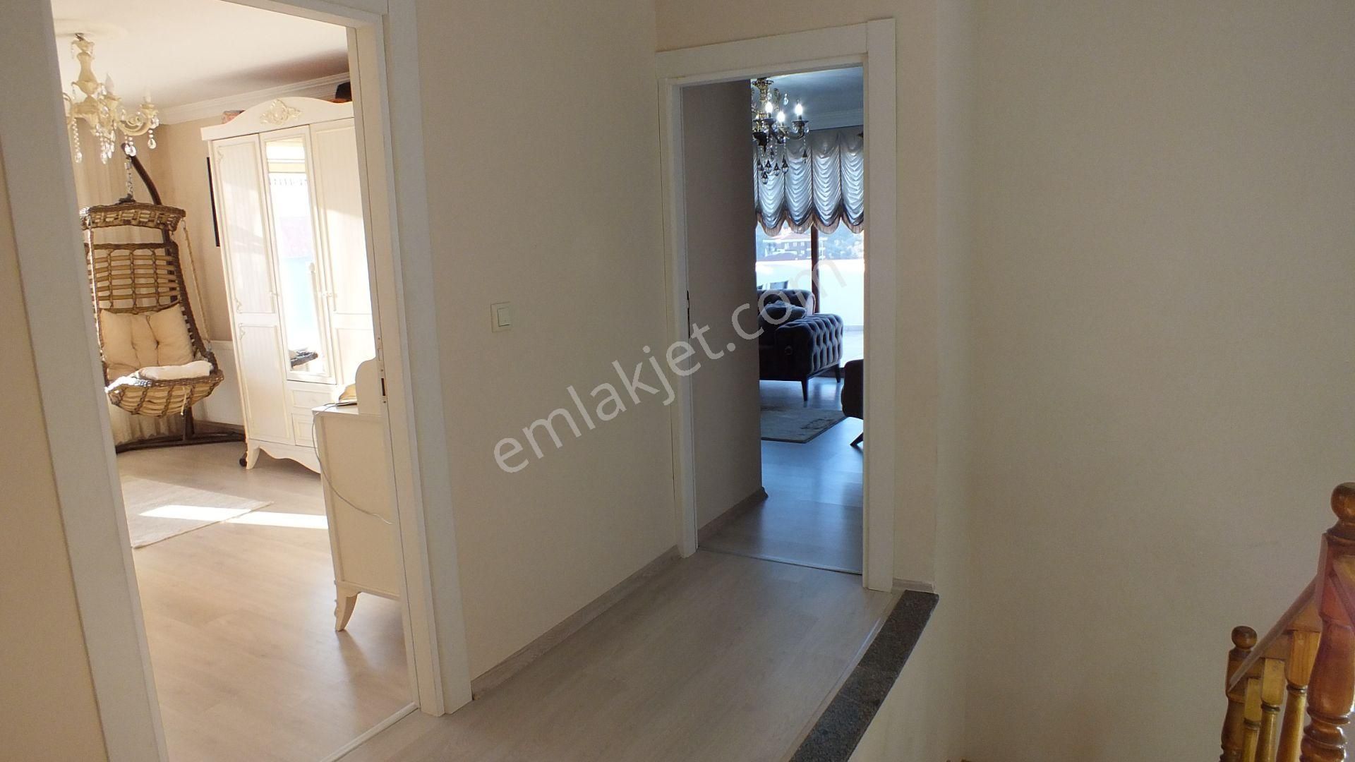 Çukurçayır Gonca Sitesi Satılık 4+1 12. Kat 185m2 Dubleks - Görsel 18