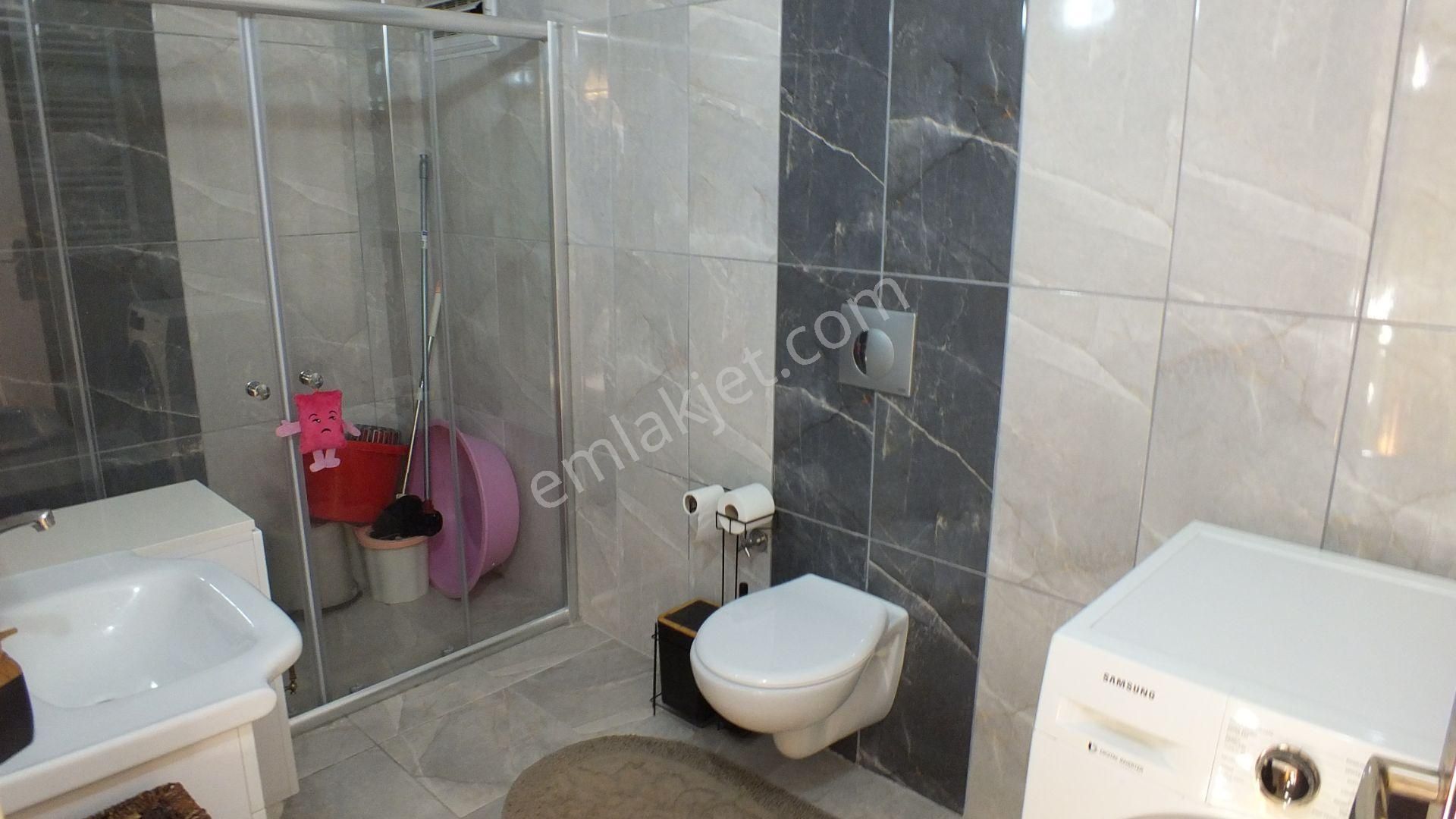 Çukurçayır Gonca Sitesi Satılık 4+1 12. Kat 185m2 Dubleks - Görsel 8