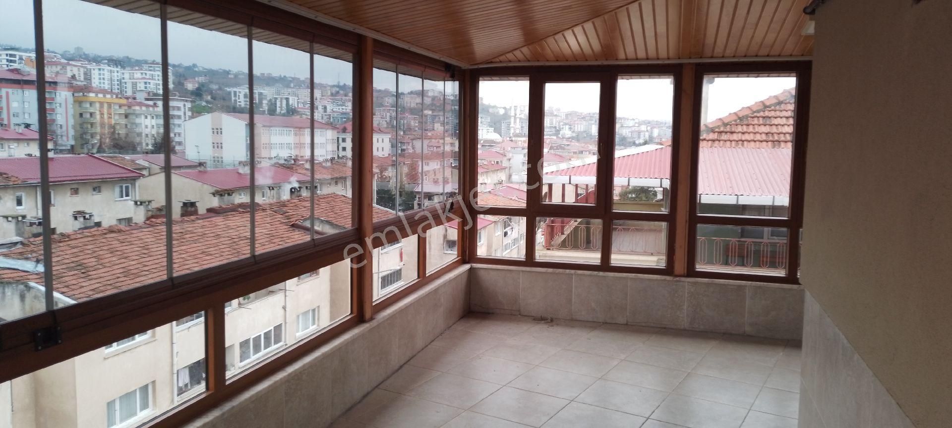 Trabzon Pelitli Mahallesinde Kiralık Catı Katı 1+1 - Görsel 12