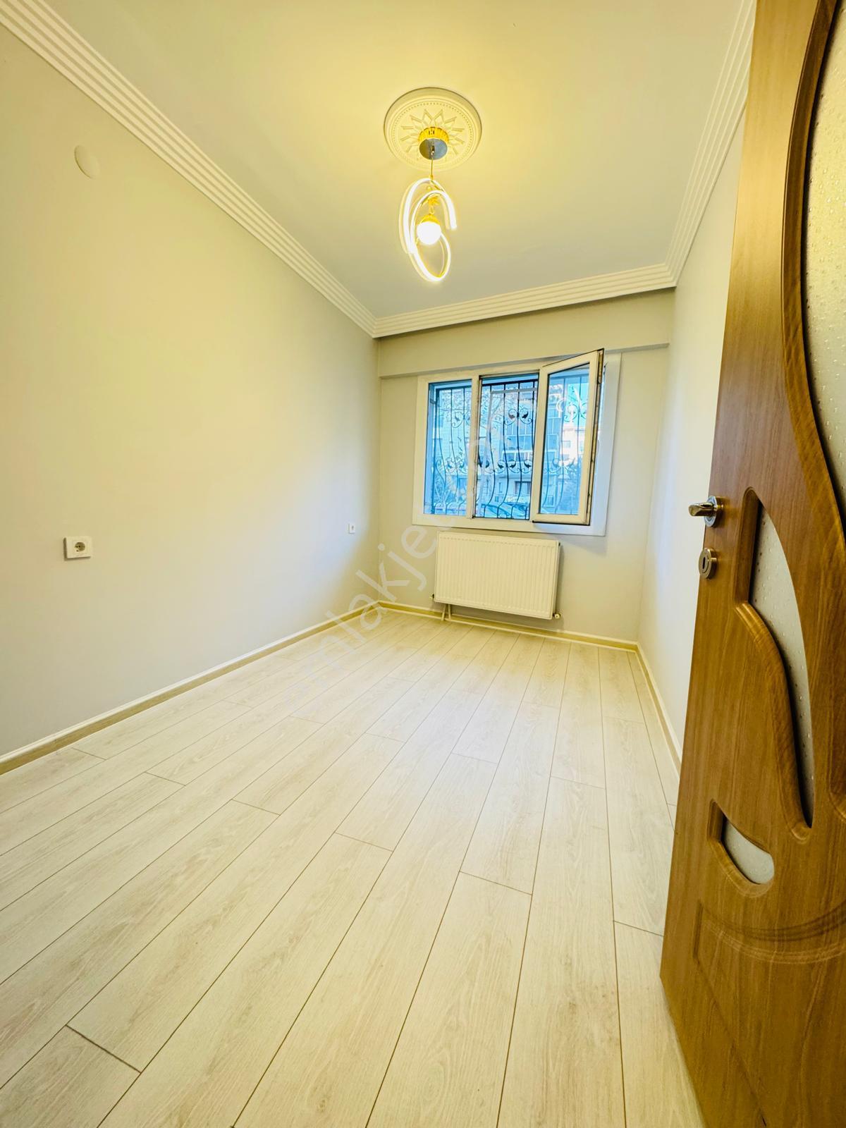 🏡kuşlu Bahçemahallesi 🏡 ✅3+1 120m2 3 Katlının Zemin Katı ❇️açık Mutfak Petek Kombili - Görsel 9