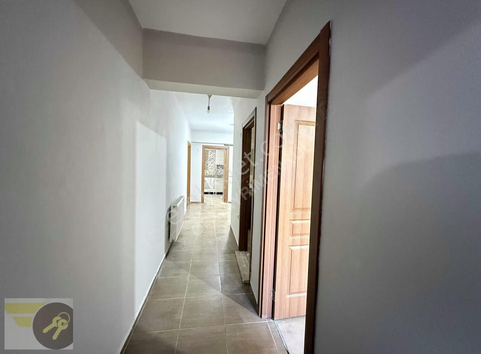 *of Gayrimenkul* İlçe Merkezin'de 1.kat 3+1 145m2 Satılık Daire - Görsel 17