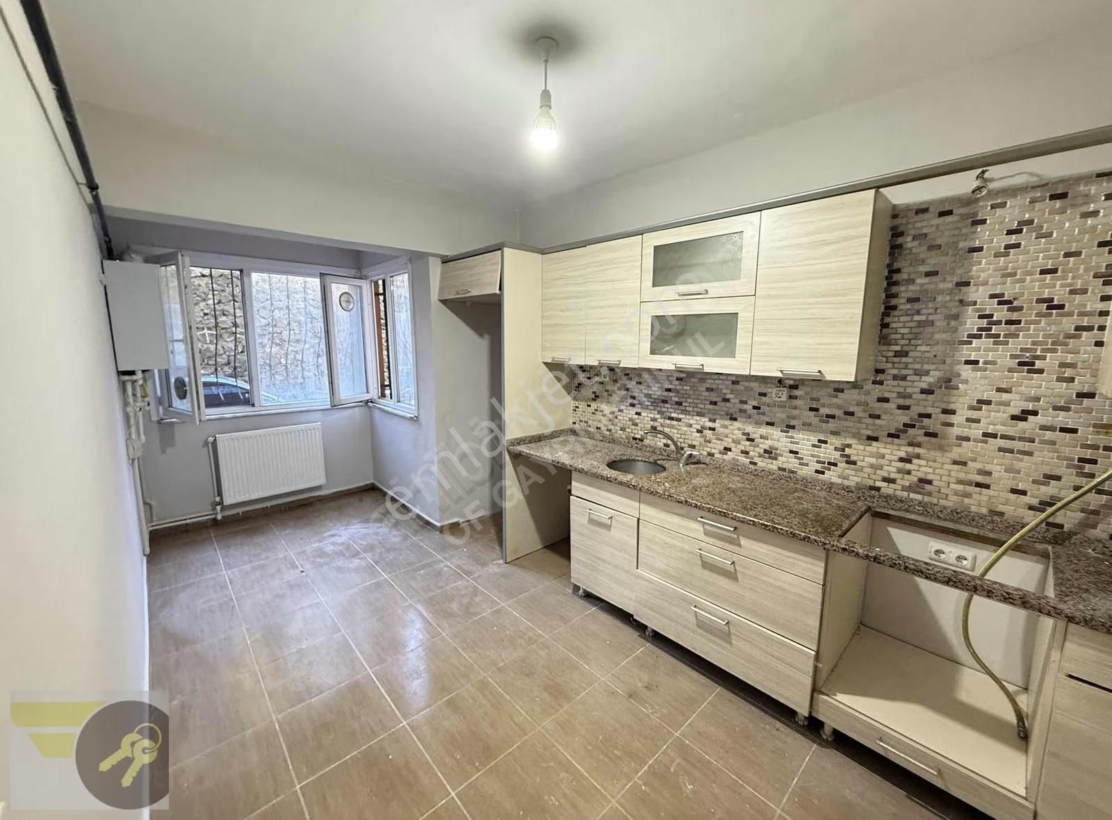 *of Gayrimenkul* İlçe Merkezin'de 1.kat 3+1 145m2 Satılık Daire - Görsel 23