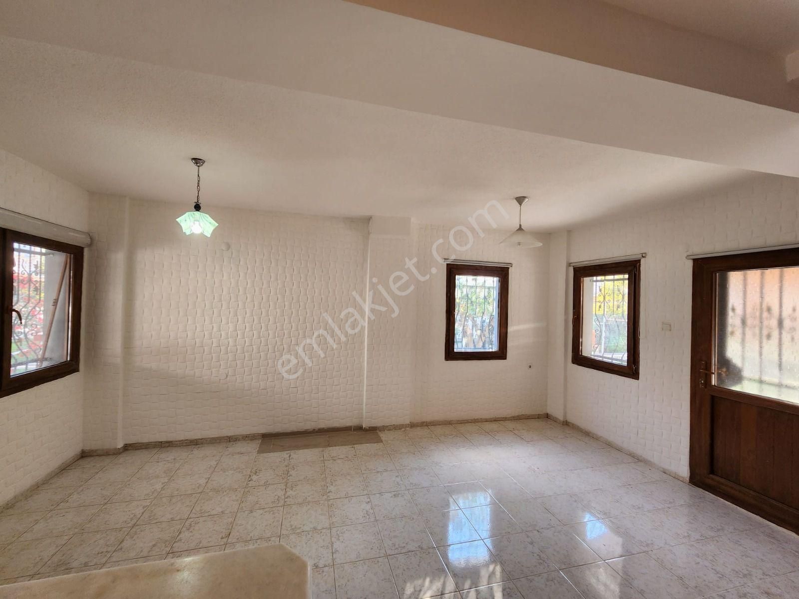 İzmi̇r Seferi̇hi̇sar Doğanbey De Deni̇ze Çok Yakın Satılık Yazlık 3+1 - Görsel 16