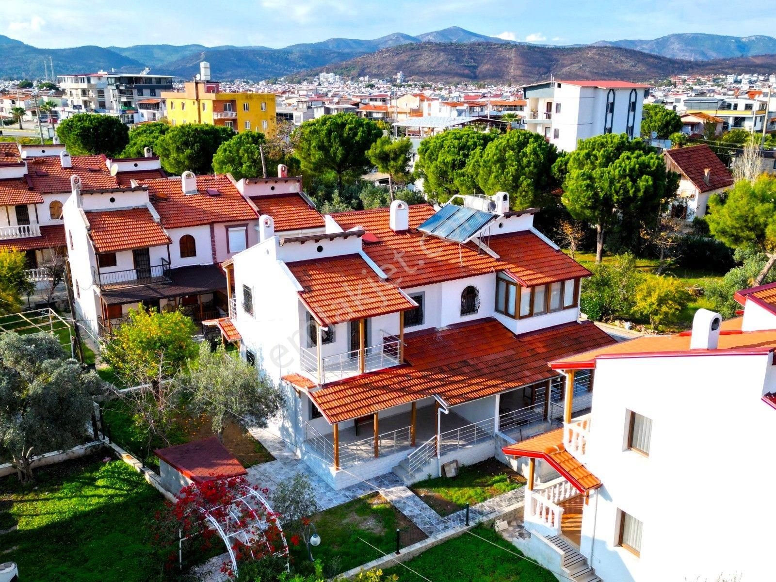 İzmi̇r Seferi̇hi̇sar Doğanbey De Deni̇ze Çok Yakın Satılık Yazlık 3+1 - Görsel 2