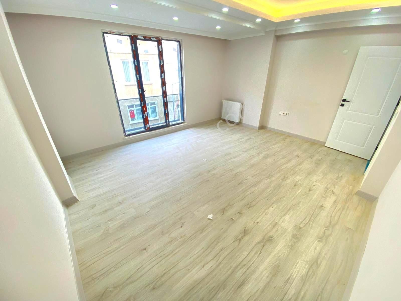 Pusula İnş.tan Ugurmumcu Mah Merkez Camisine Yakın 105m2 2kat Da - Görsel 12