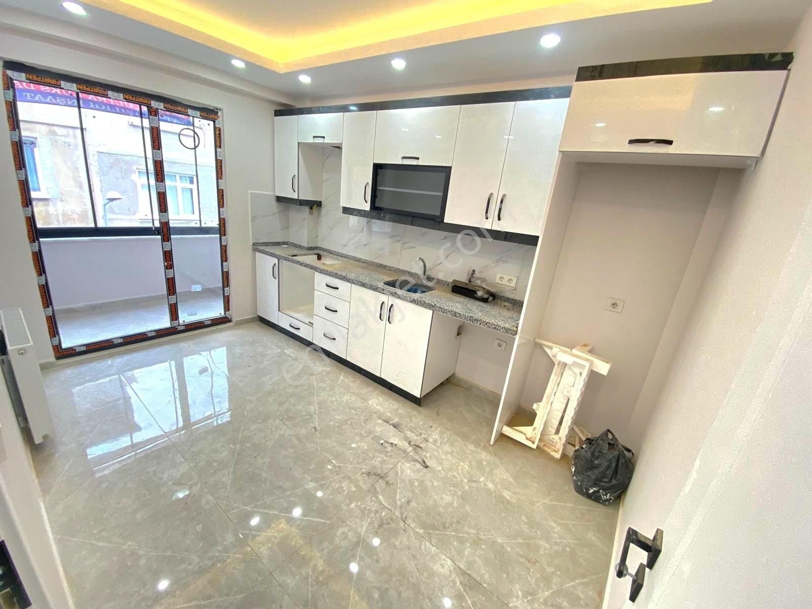 Pusula İnş.tan Ugurmumcu Mah Merkez Camisine Yakın 105m2 2kat Da - Görsel 24