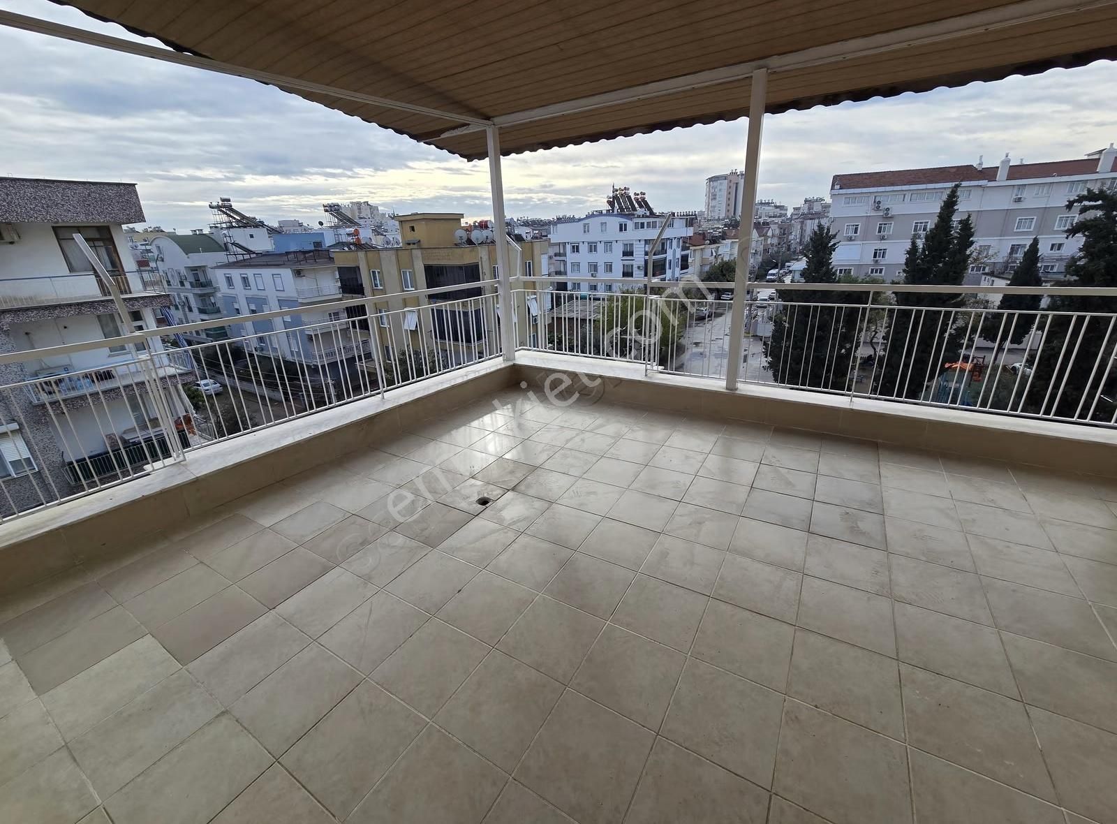 Etiler Mahallesi 3+1 Kiralık Dubleks Daire - Görsel 30