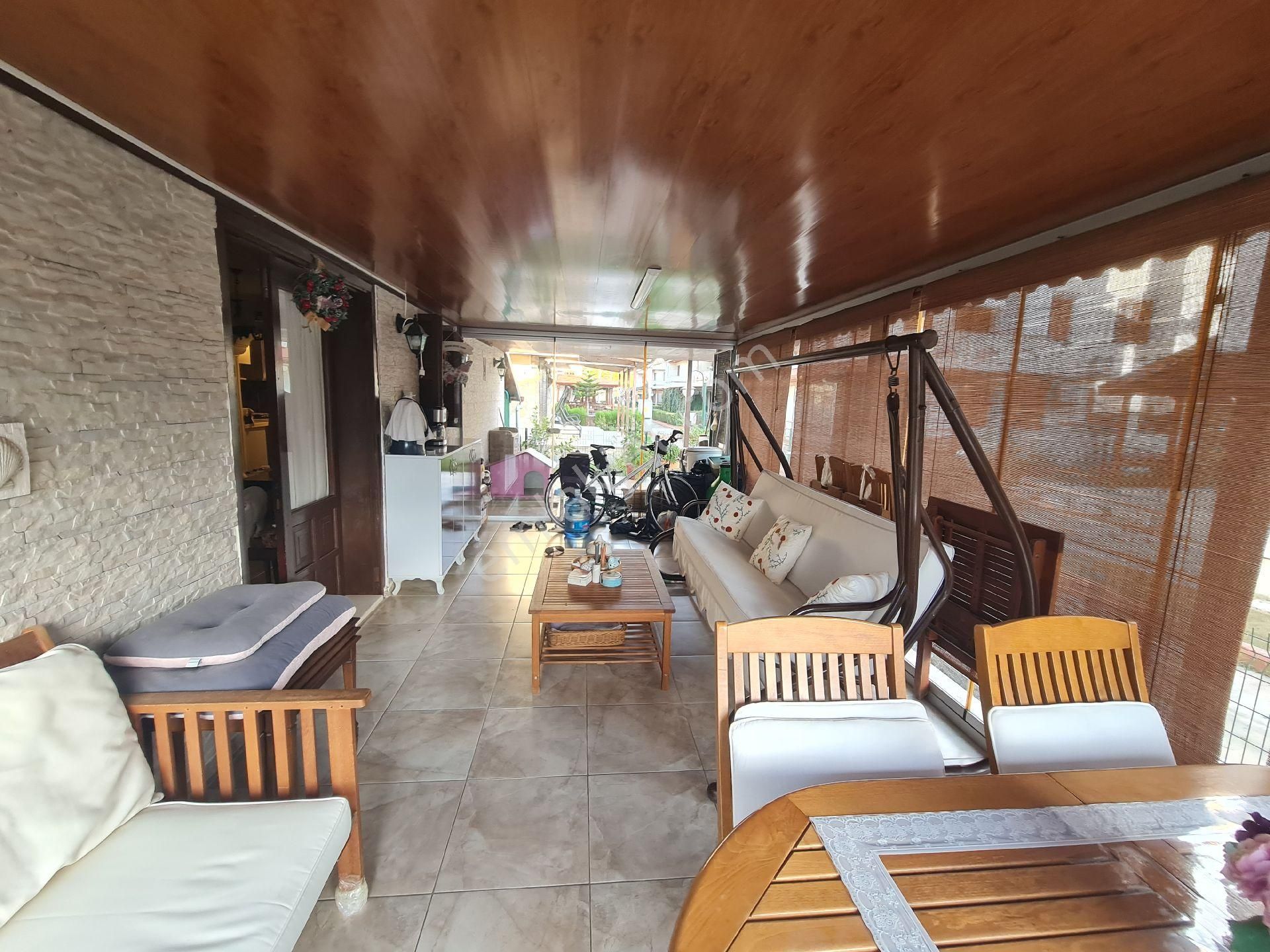 Denize Sıfır Site İçerisinde Müstakil Bahçeli 3+1 Yazlık - Görsel 7