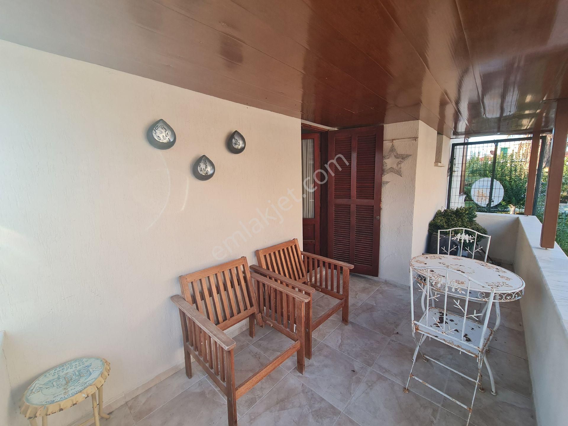 Denize Sıfır Site İçerisinde Müstakil Bahçeli 3+1 Yazlık - Görsel 30