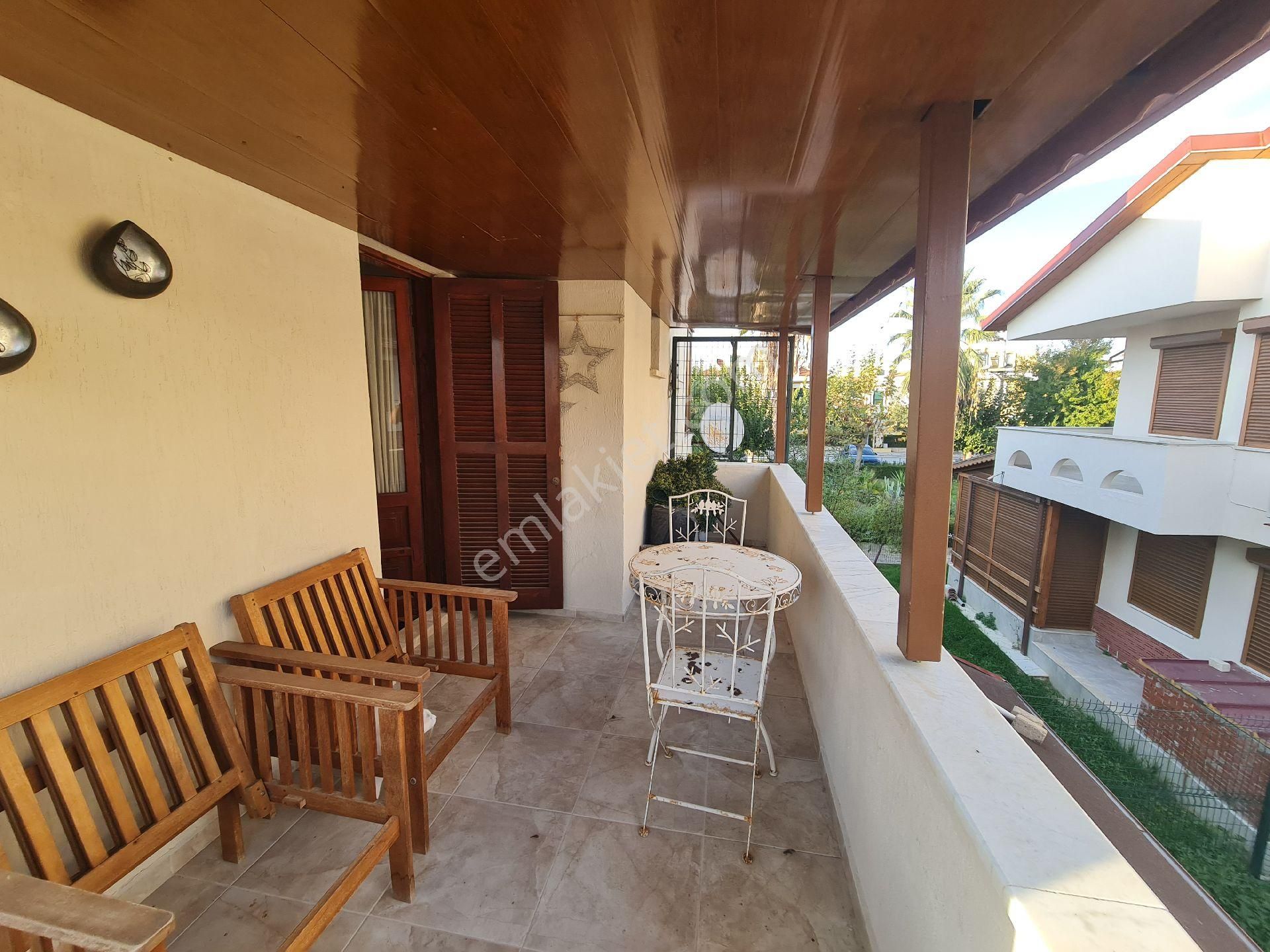 Denize Sıfır Site İçerisinde Müstakil Bahçeli 3+1 Yazlık - Görsel 31