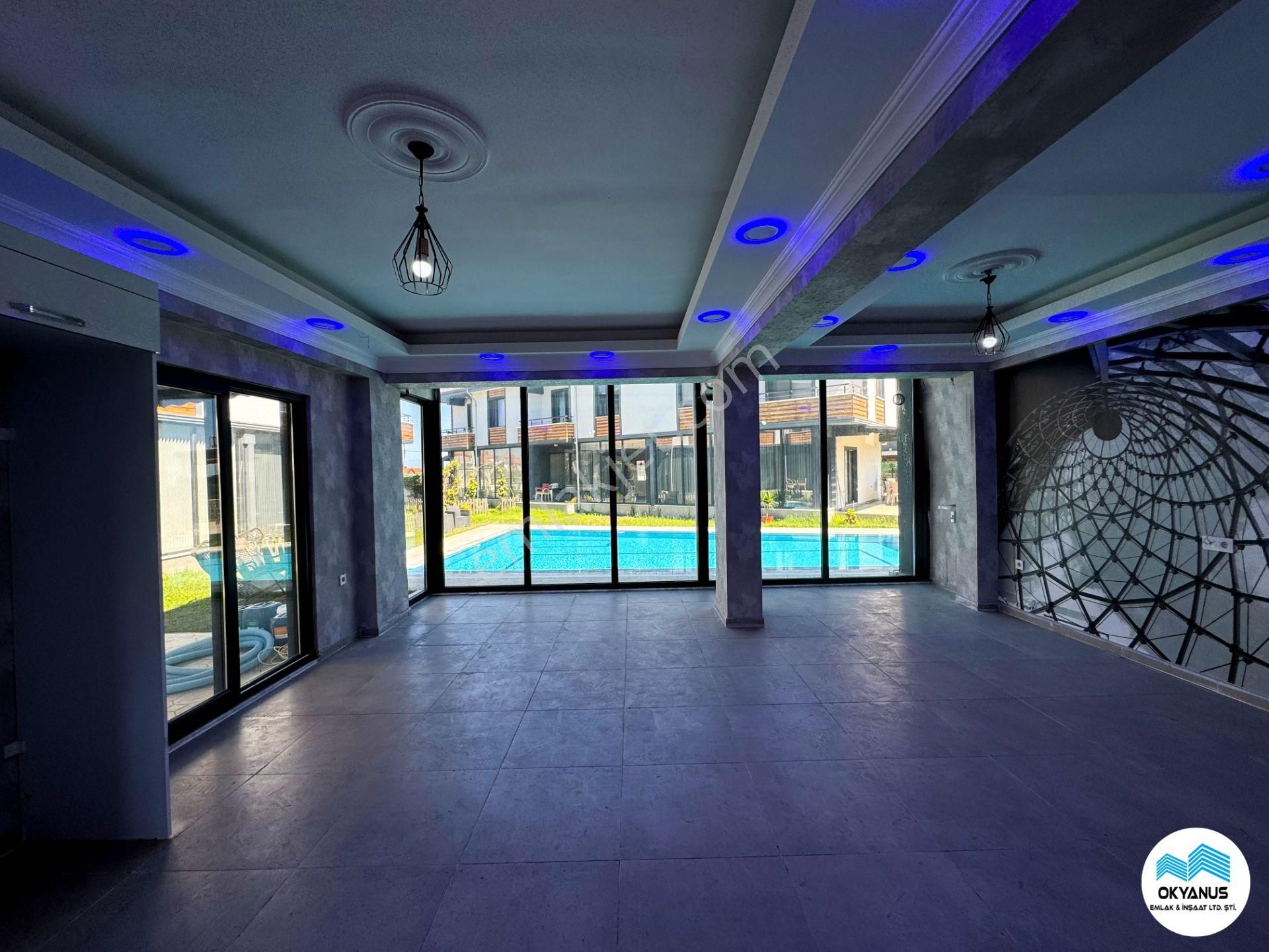 Karasu'da Denize Yürüme Mesafesinde Havuzlu 3+1 Satılık Villa - Görsel 15