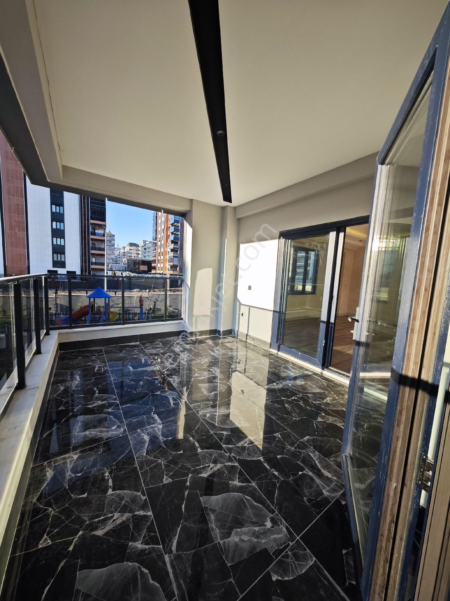 Yavuz Emlak Tan Satılık Daire 1 Kat Karaköprü 35mt Yol Girişinde - Görsel 18